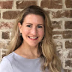 Meet your Posher, Julie